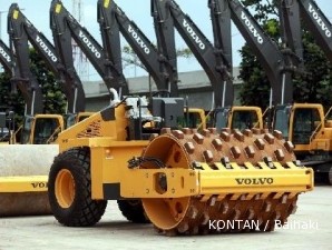 Baja mahal, harga alat berat melesat