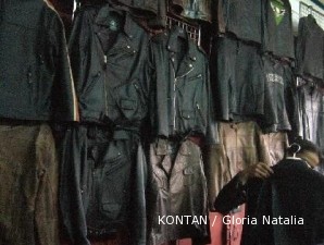Sentra kerajinan kulit Garut: Mengandalkan pasar bikers dan instansi (2)