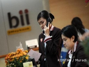 Habis outsourcing, terbitlah status pegawai kontrak