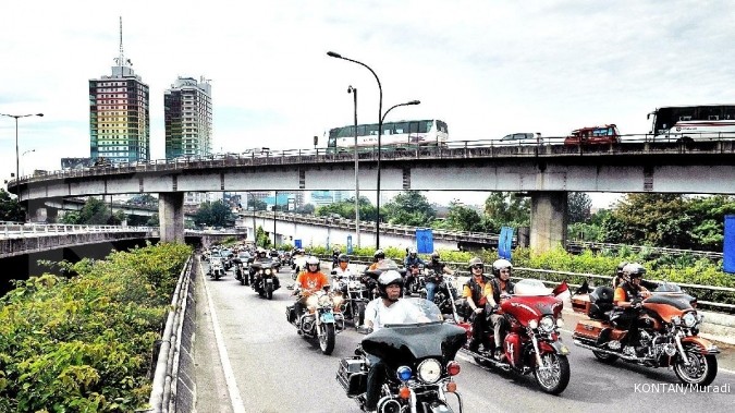 Indian masuk, pasar moge menderu