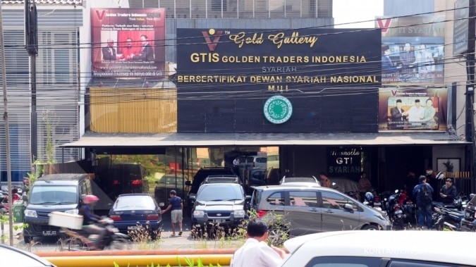Nasabah GTIS saling curhat di dunia maya