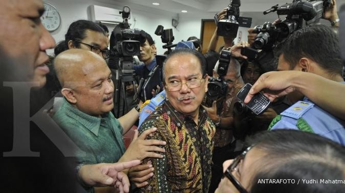 Dicegat wartawan di rumah JK, Zulkarnaen kabur