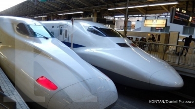 Condong ke KA cepat JKT-SBY 160 Km/Jam Condong ke KA cepat JKT-SBY 160 Km/Jam