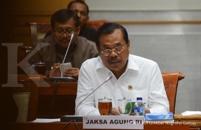 Terkait KPK, Jaksa Agung dinilai melawan Jokowi Terkait KPK, Jaksa Agung dinilai melawan Jokowi