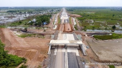 Hutama Karya gelontorkan dana talangan Rp 4,65 T Hutama Karya gelontorkan dana talangan Rp 4,65 T