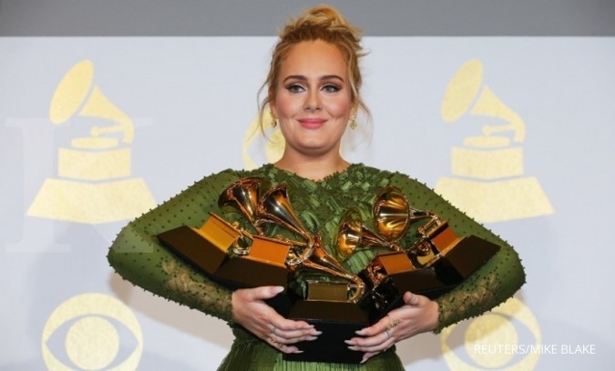 Adele raih album terbaik di Grammy Awards 2017 Adele raih album terbaik di Grammy Awards 2017