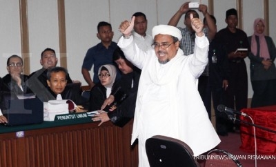 Tak mau pulang, ini aktivitas Rizieq di Arab Saudi Tak mau pulang, ini aktivitas Rizieq di Arab Saudi