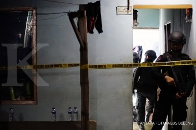 Terduga teroris di Jatinangor biasa jualan madu Terduga teroris di Jatinangor biasa jualan madu