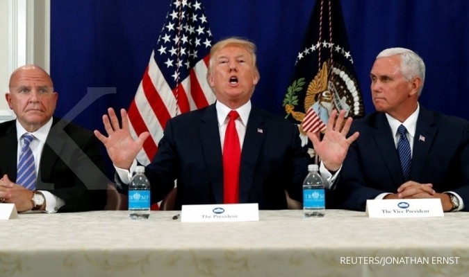 Sehari, 3 CEO mundur dari dewan penasihat Trump Sehari, 3 CEO mundur dari dewan penasihat Trump