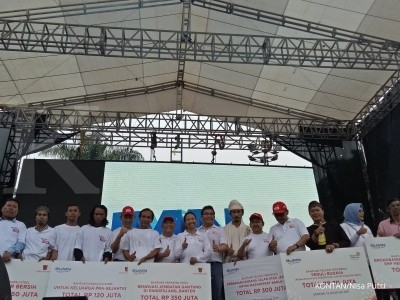 BUMN menyalurkan bantuan ke masyarakat Banten BUMN menyalurkan bantuan ke masyarakat Banten