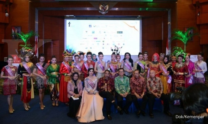 Bersaing merebut Mahkota Putri Pariwisata 2017 Bersaing merebut Mahkota Putri Pariwisata 2017