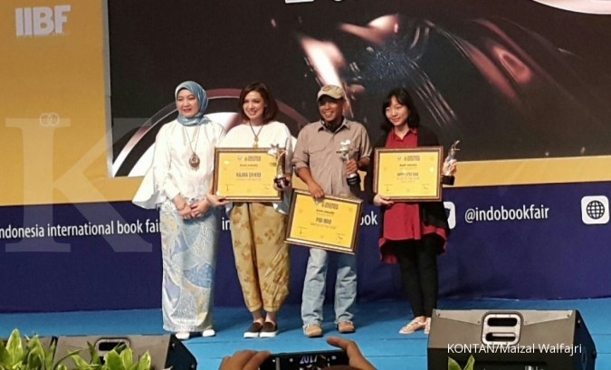 IKAPI beri penghargaan bagi pegiat literasi IKAPI beri penghargaan bagi pegiat literasi