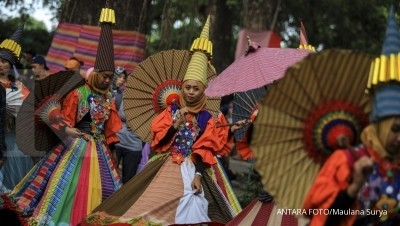 Jangan lewatkan keunikan Festival Payung Indonesia Jangan lewatkan keunikan Festival Payung Indonesia