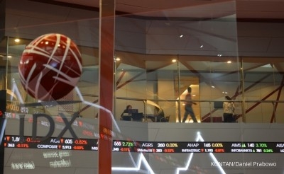 IHSG positif menanti laporan keuangan kuartal III IHSG positif menanti laporan keuangan kuartal III