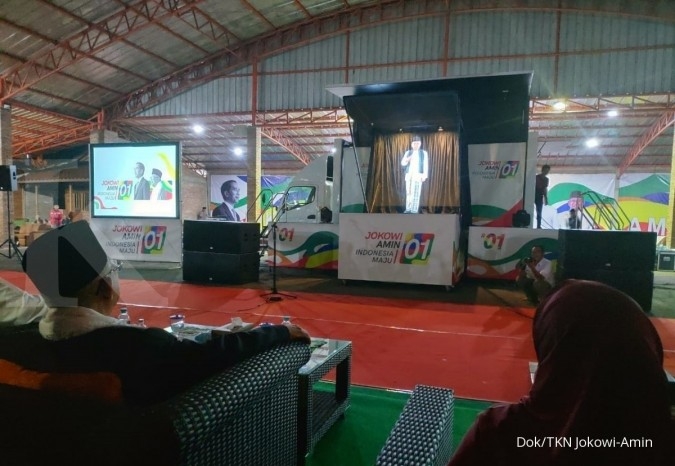 Jokowi juga pakai hologram untuk paparkan kinerja ke warga