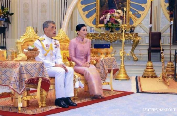Raja Thailand Maha Vajiralongkorn dan Ratu Suthida