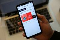 Operator Menebar Diskon dan Layanan Data