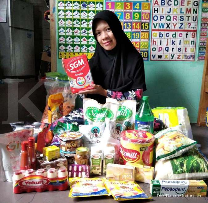 Danone SN Indonesia Bantu Ibu Kantin Sekolah di 4 Kota di Indonesia