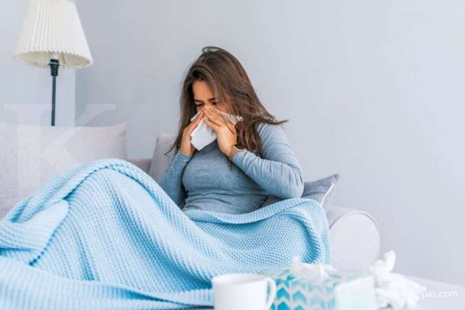 Viral infection can be one of the causes of sore throat to swallow