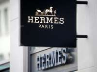 Hermes Catat Sedikit Perbaikan Penjualan di China pada Kuartal III, Saham Turun 4%