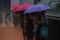 Hujan Lebat dan Angin Kencang, Cek Peringatan Dini Cuaca Besok (5/11) di Jabodetabek