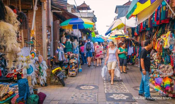 Perjalanan Wisata Diprediksi Naik 20%-30% Saat Libur Nataru 2025/2026