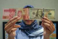 Tantangan Ekonomi Bikin Otot Rupiah Mengendur di Pekan Ini 
