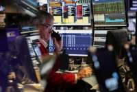 Wall Street: Nasdaq Anjlok, Kekhawatiran Jackson Hole Memukul Saham Teknologi