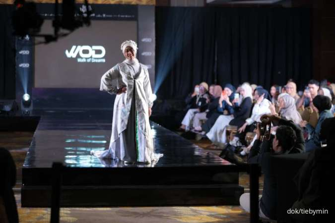 Jaring Generasi Muda agar Aktif di Industri Fesyen,  Tiebymin Gelar Fashion Show