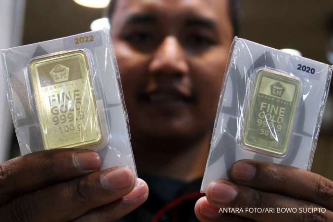 Harga Emas Antam Hari Ini Turun Drastis, Cek Detailnya!